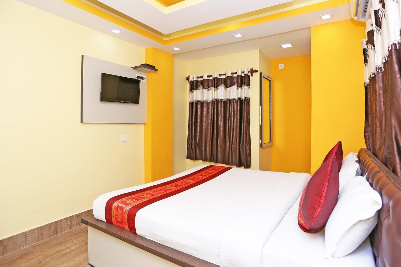 Oyo 9975 Hotel Asmeet 加尔各答 外观 照片